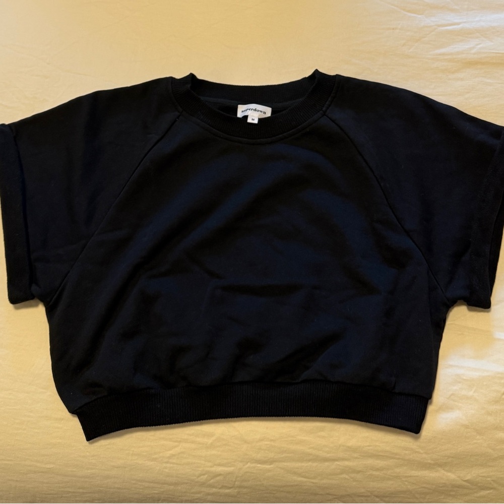 Superdown Classic Black Crewneck